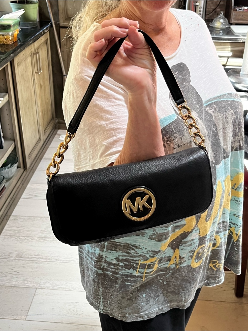Michael Kors Black Leather Shoulder Bag with Gold MK Emblem - Picture 14 of 14